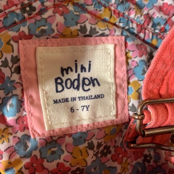 ❌SOLD❌Mini Boden Hot Pink Denim Overall Skirt - Picture 5 of 9